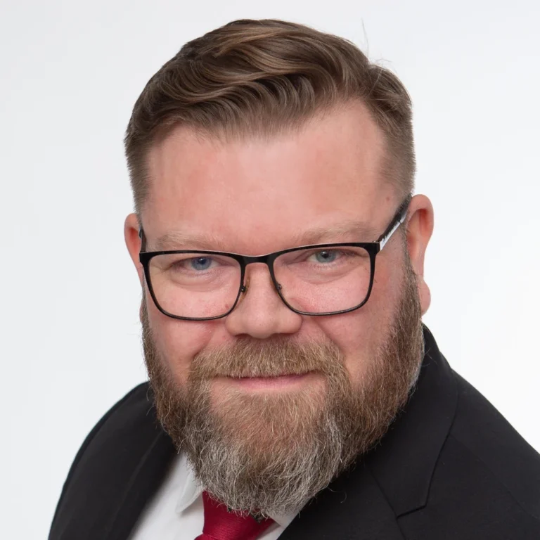 Esa Schön